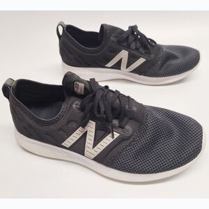 New Balance 520 V7 Black White Running Shoes Women's Size 10 Comfort Sneakers